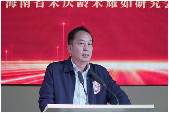 海南春光食品有限公司董事長(zhǎng)黃春光。符敦孝攝